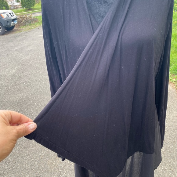 Beautiful Open Dress Cover - Picture 3 of 6